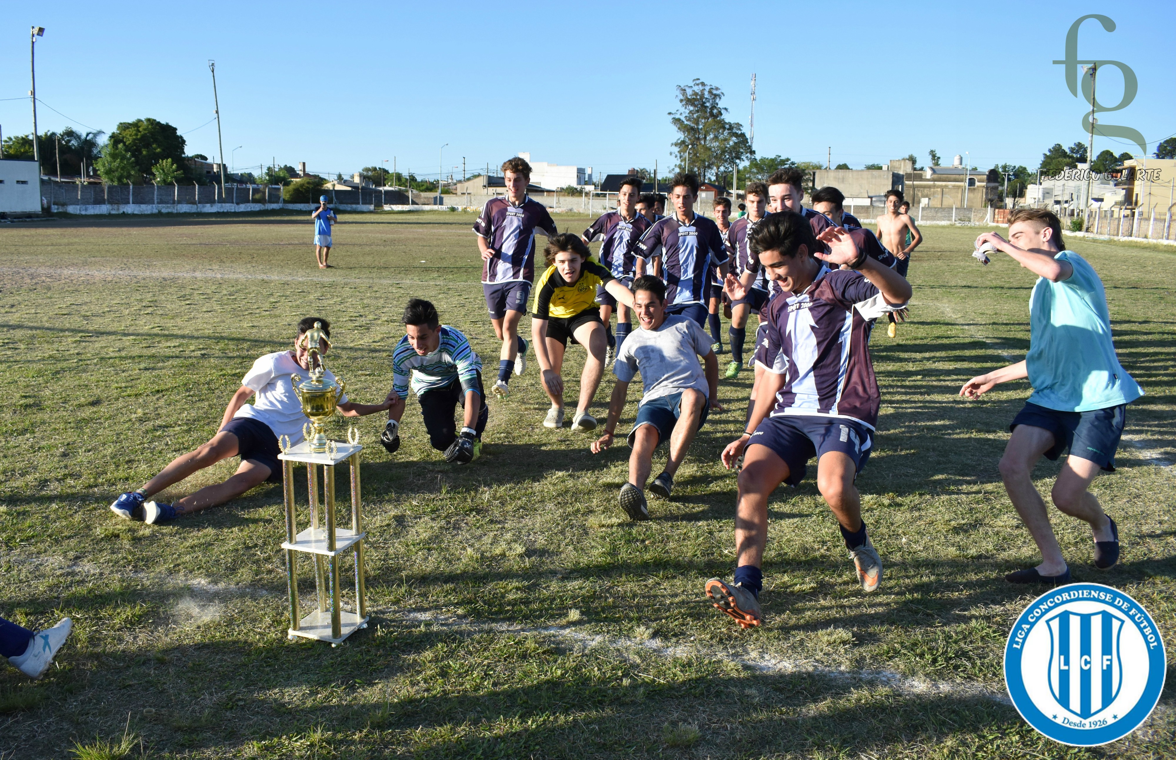 SUB 17: Salto Grande campeón a falta de una fecha para terminar el torneo.
