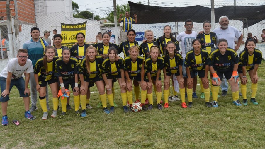 ALMAGRO SE QUEDÓ CON LA PRIMERA FINAL FEMENINA