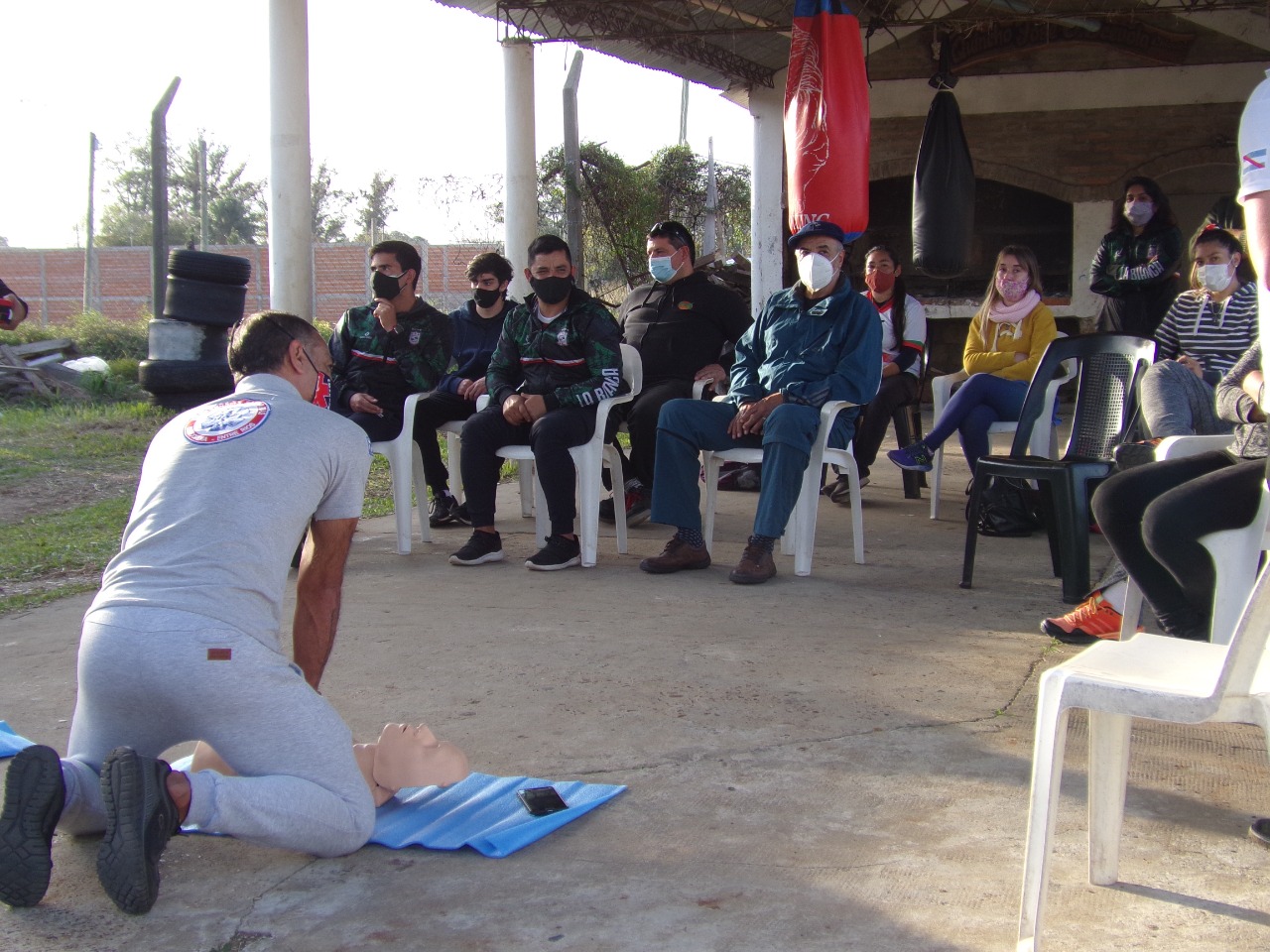 CAPACITACIÓN SOBRE RCP EN LA CIUDAD SATÉLITE