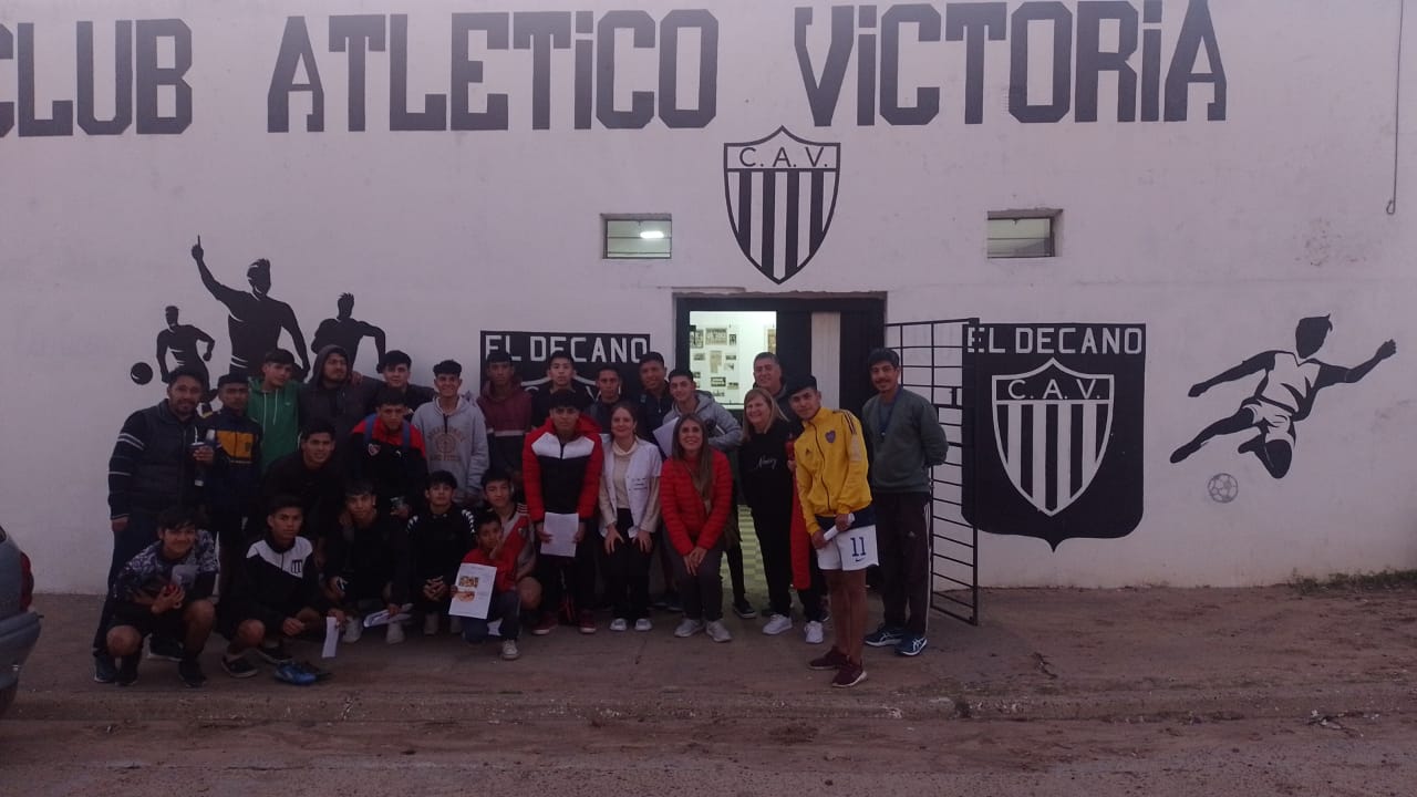Convenio CTM-LCF: Charla sobre nutrición en el deporte en el Club Victoria