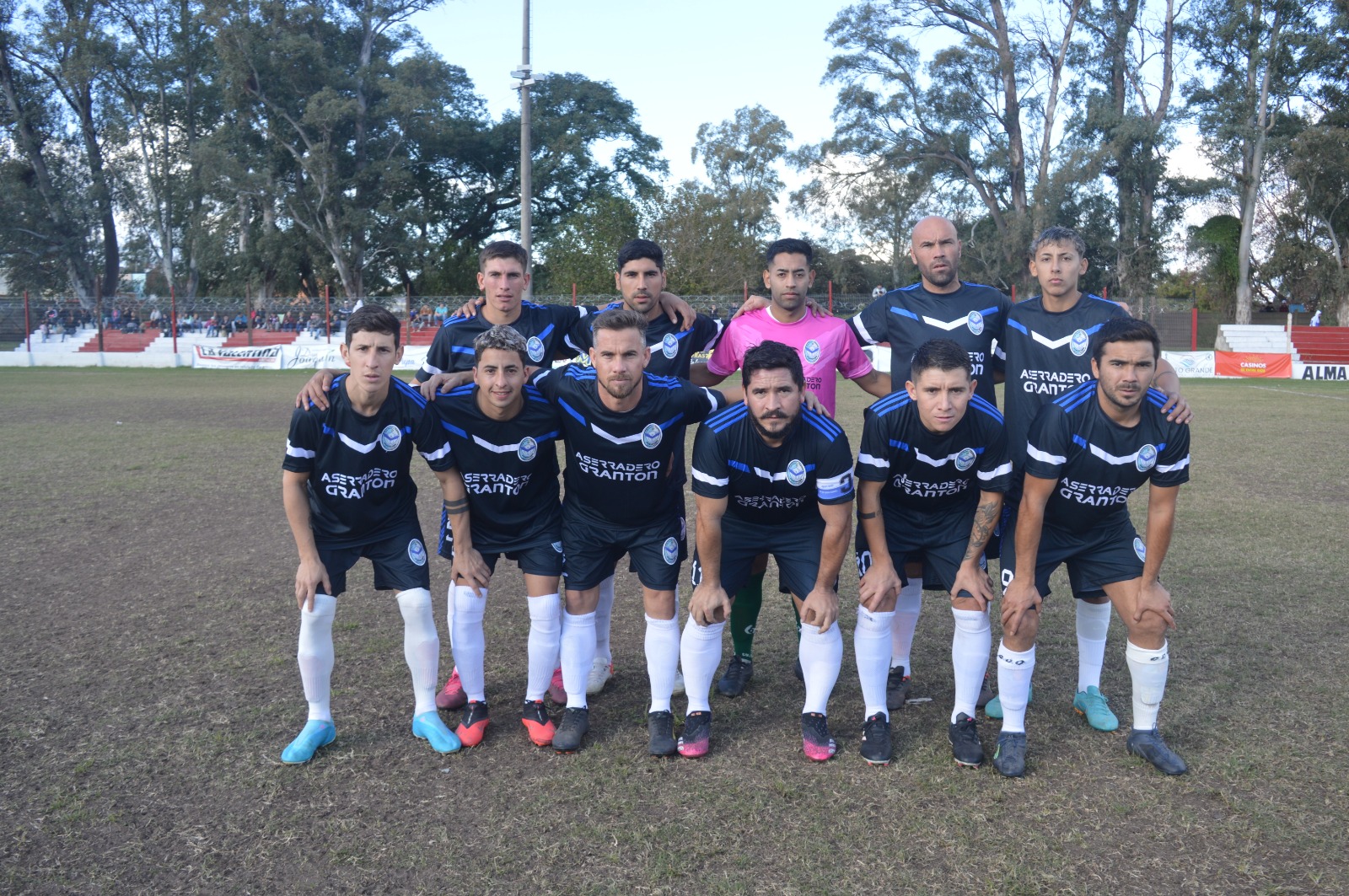 Empate entre Constitución y Juventud. Triunfos de Sarmiento, San Martín y El Olimpo