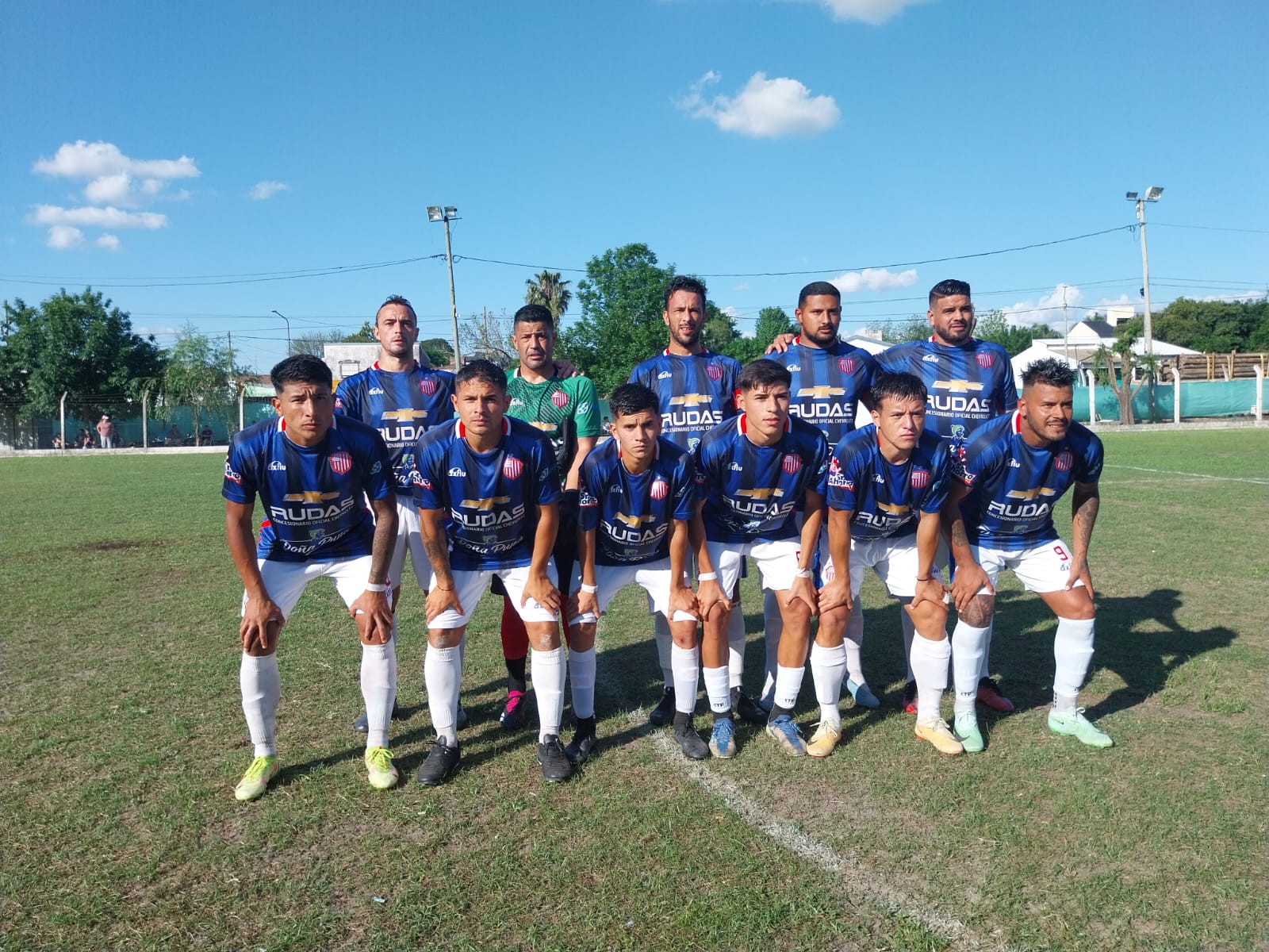 Atlético Paraná será el rival de Libertad en los octavos del Regional