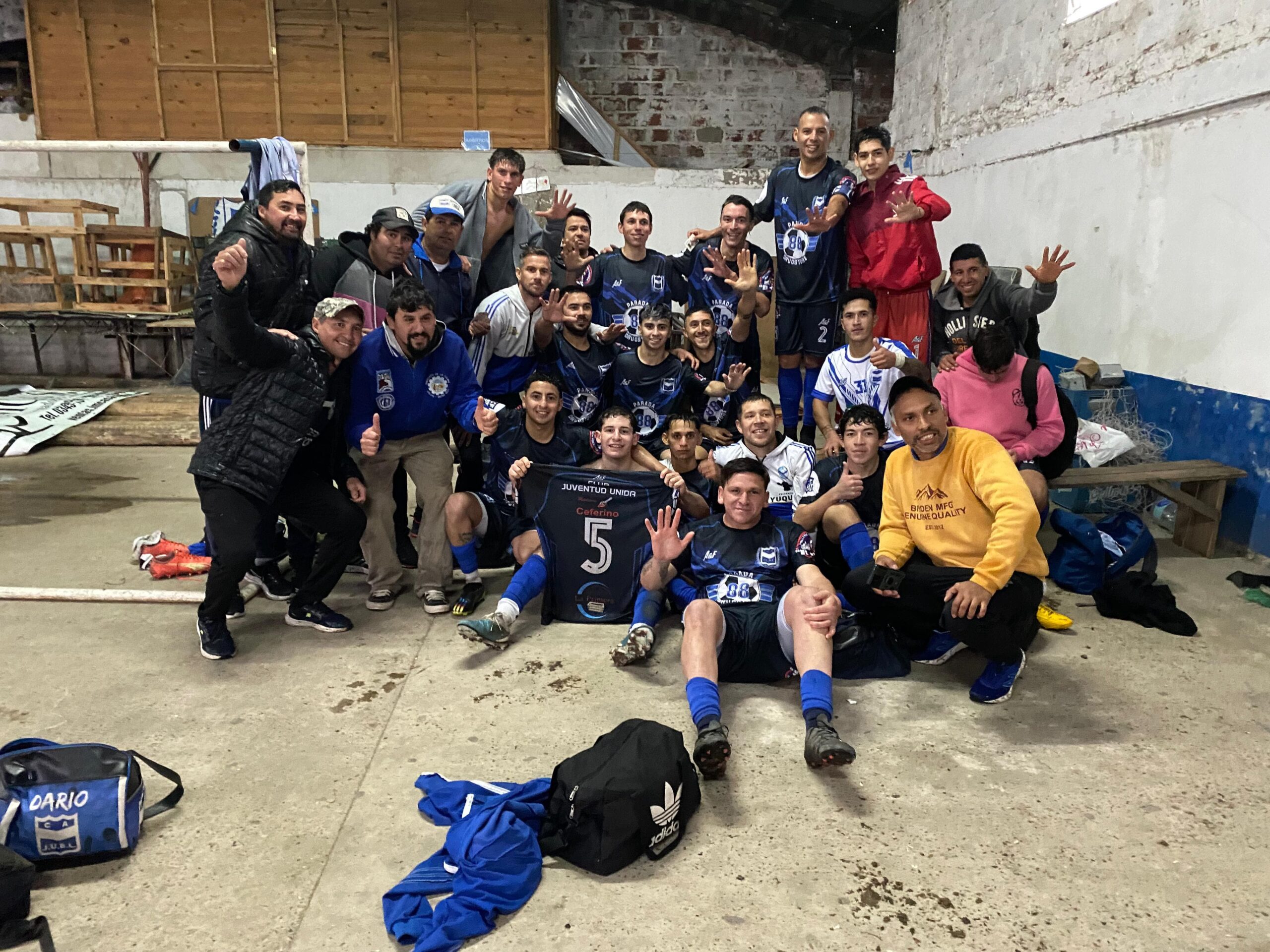 Todo igual en la parte alta de la Primera «B»