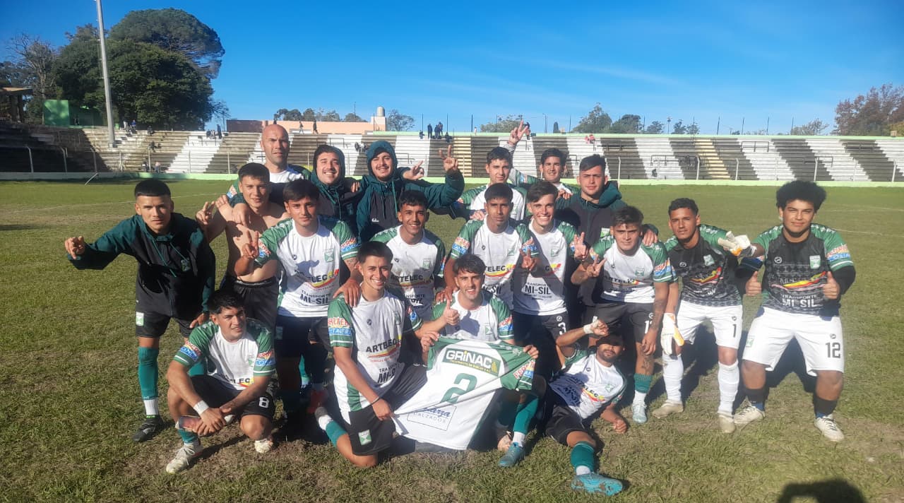Estudiantes, Victoria, Ferro, Zorraquin y Atlético Charrúas festejaron en el inicio de los Interzonales