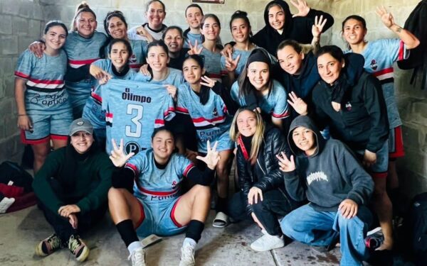 El Olimpo mantiene la cima y el puntaje ideal en el Femenino