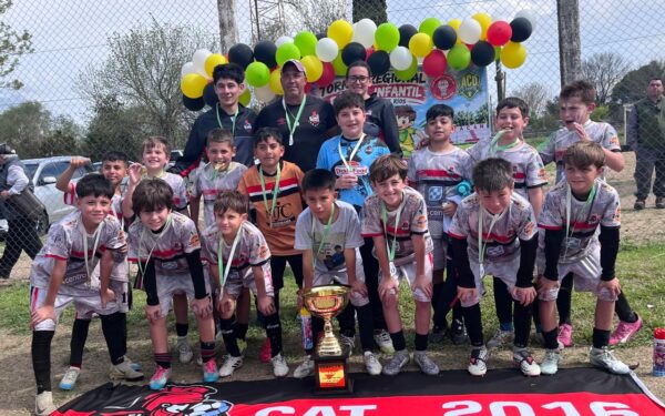 El Olimpo campeón provincial 2016