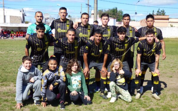 Comunicaciones se quedó con el primer choque concordiense